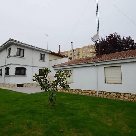 Villa Housing Leon Casa con Jardín privado y BBC Exterior foto