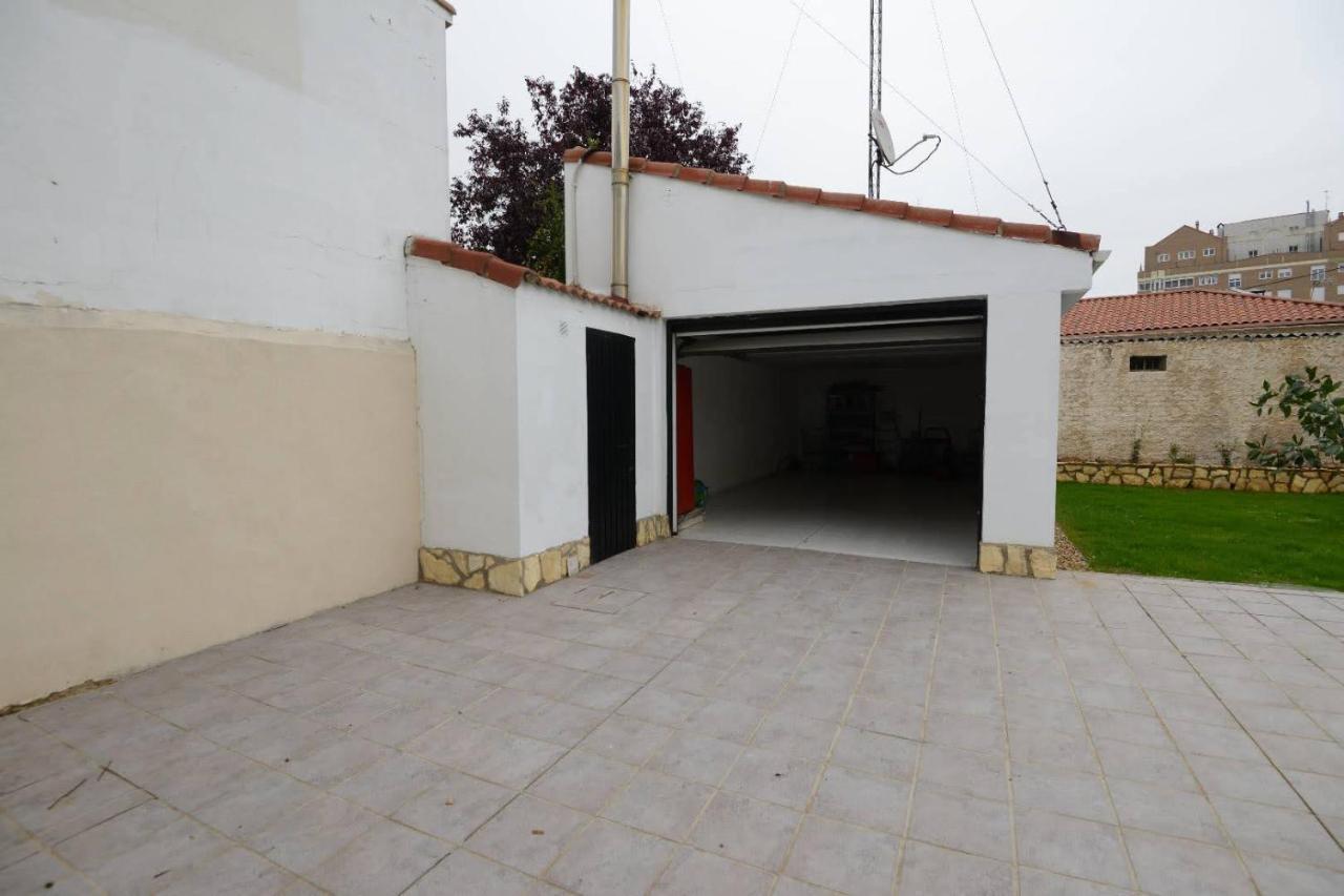 Villa Housing Leon Casa con Jardín privado y BBC Exterior foto